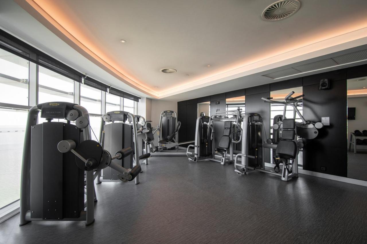 Myriad By Sana Hotels Lisbon Exterior photo The gym at the 108 Pancrasset