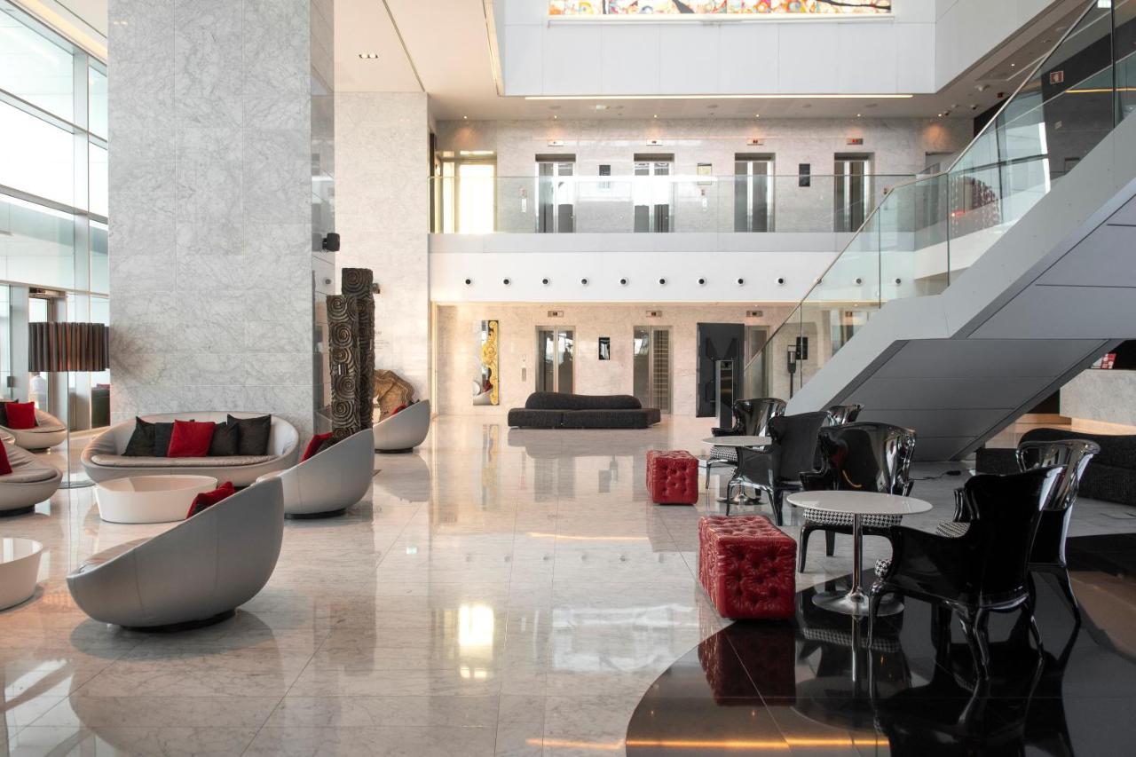 Myriad By Sana Hotels Lisbon Exterior photo Lobby