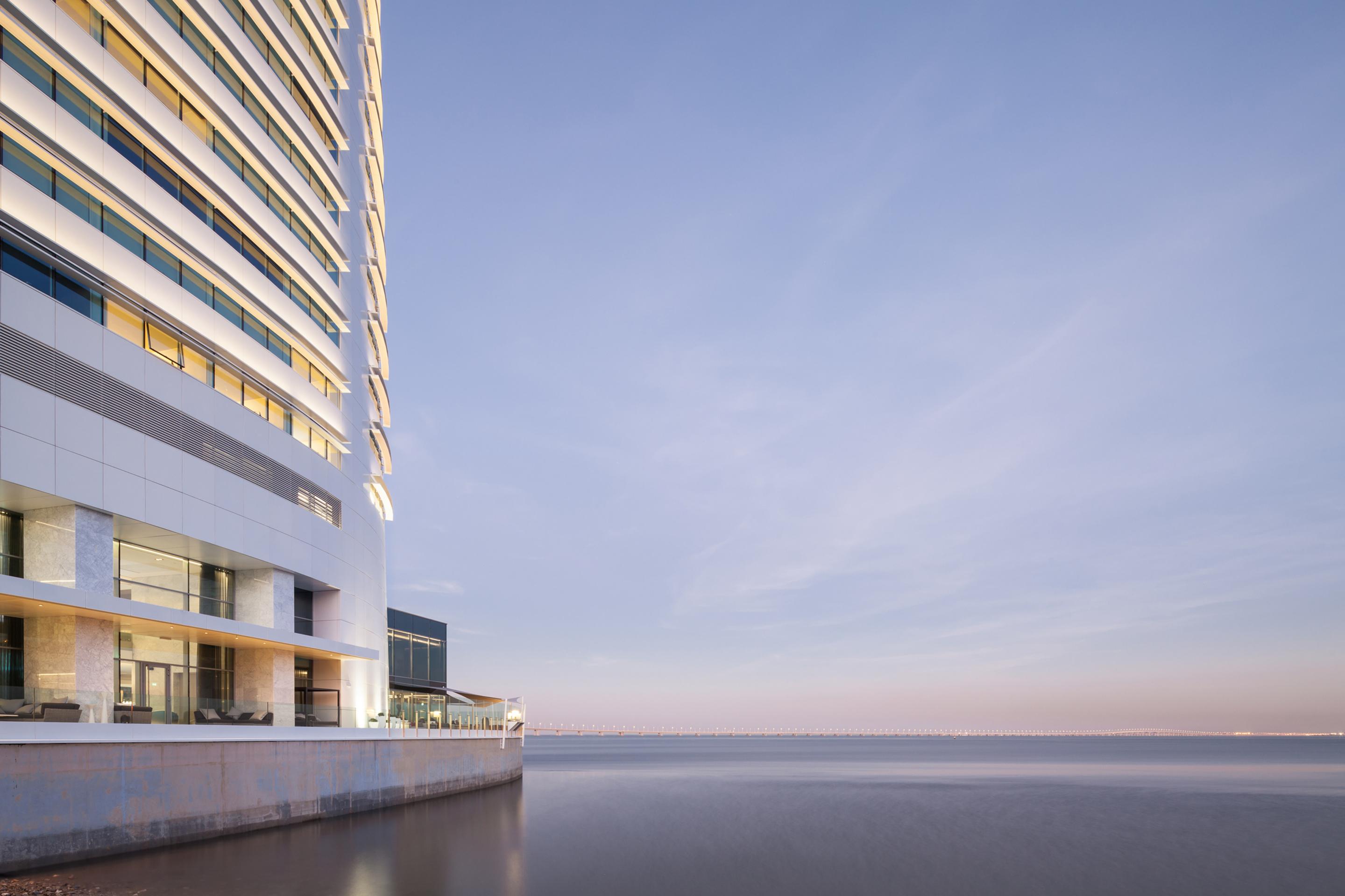 Myriad By Sana Hotels Lisbon Exterior photo The Westin Nanchang