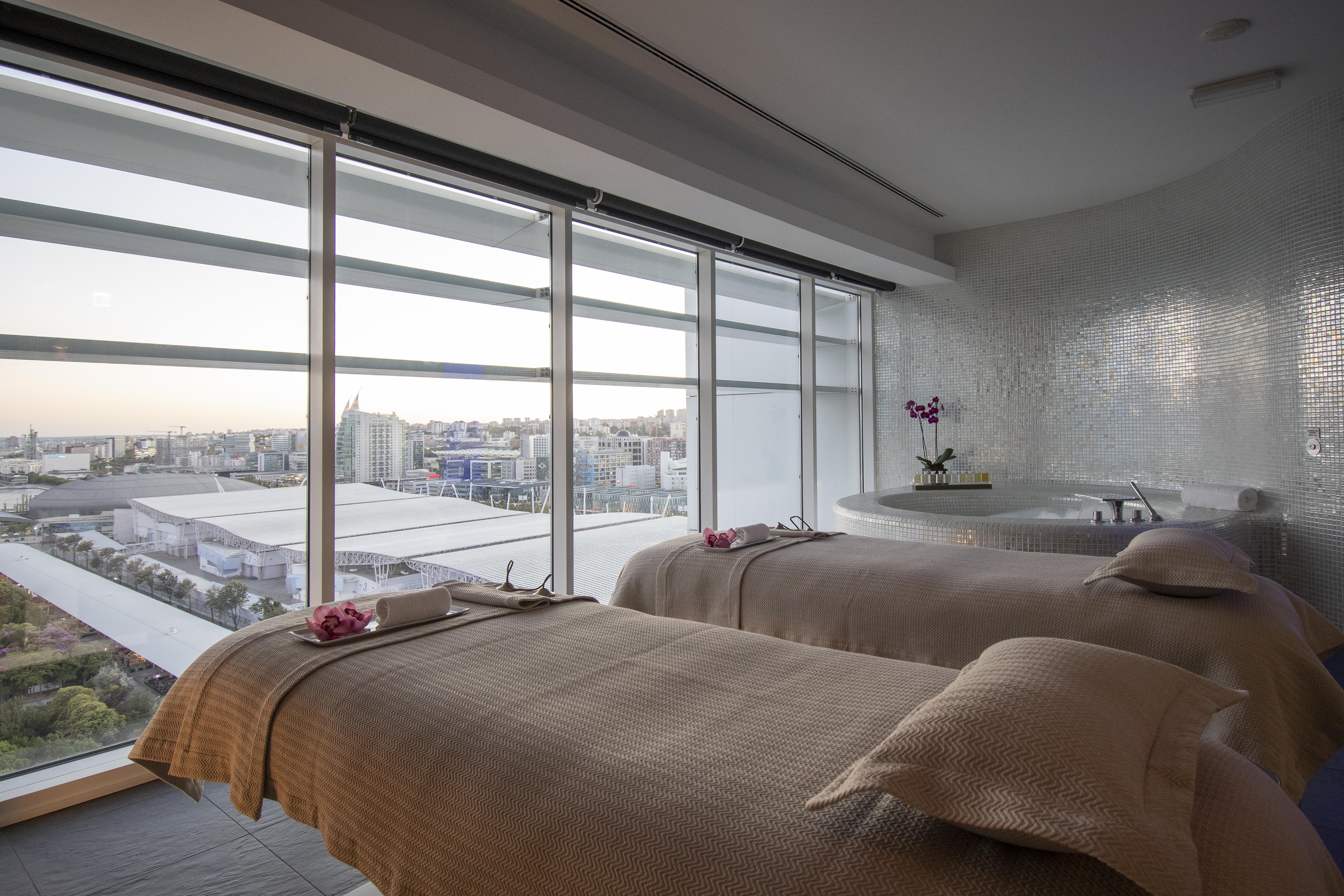 Myriad By Sana Hotels Lisbon Exterior photo Spa at The Westin