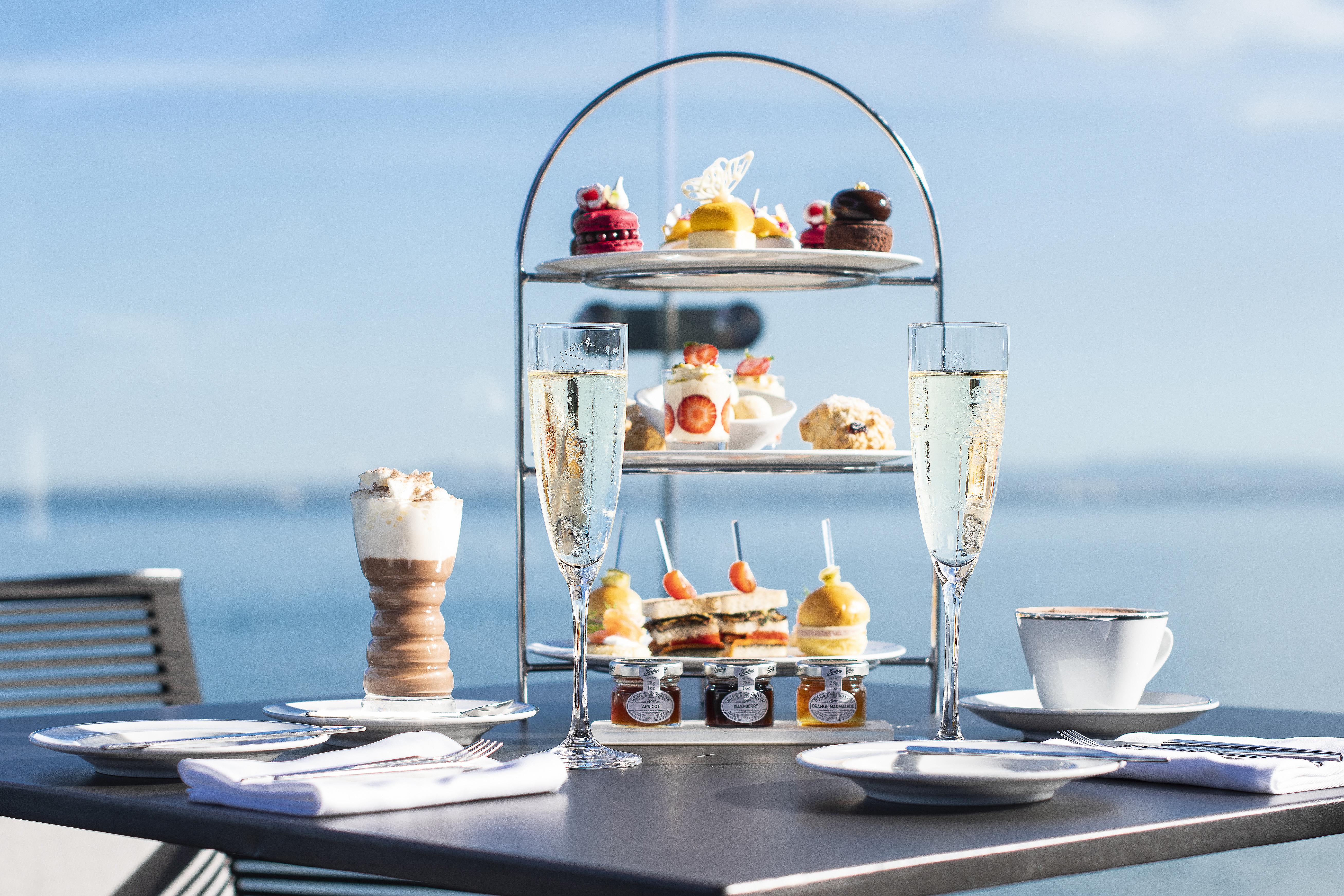 Myriad By Sana Hotels Lisbon Exterior photo Afternoon tea at the InterContinental London The O2