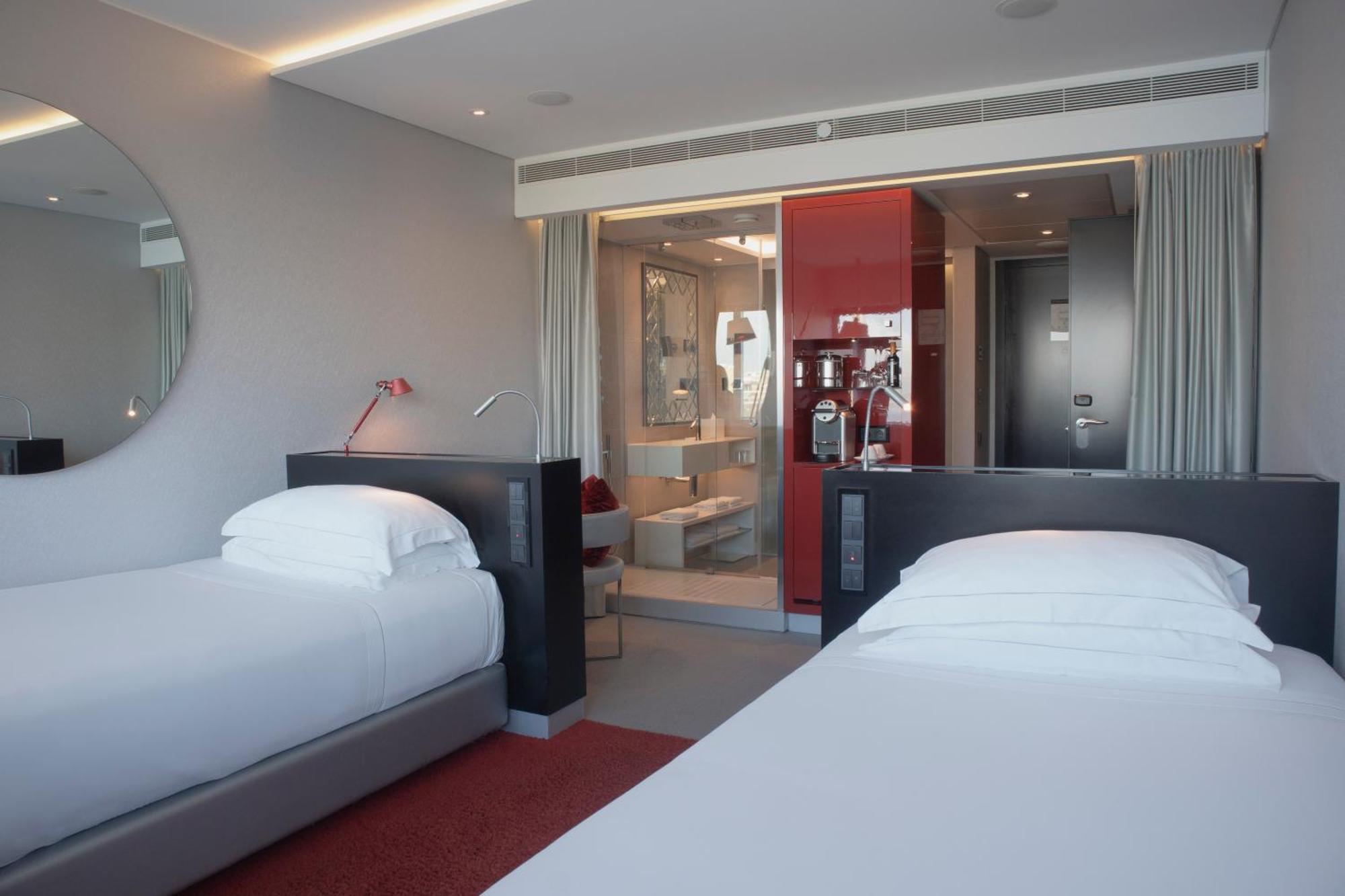 Myriad By Sana Hotels Lisbon Room photo A room at the hotel